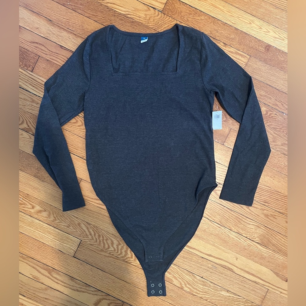 Old Navy - Ribbed, Square Neck, Body Suit - size XL BNWT